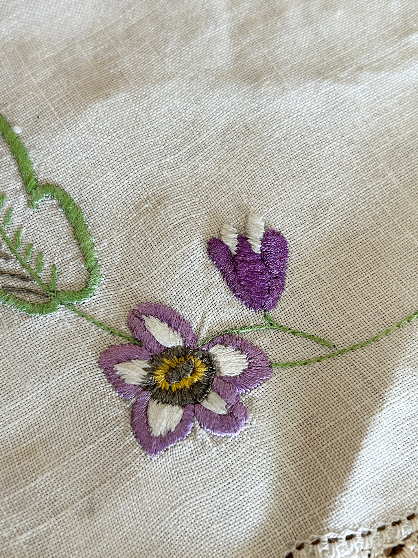 Vintage Medium Doilies