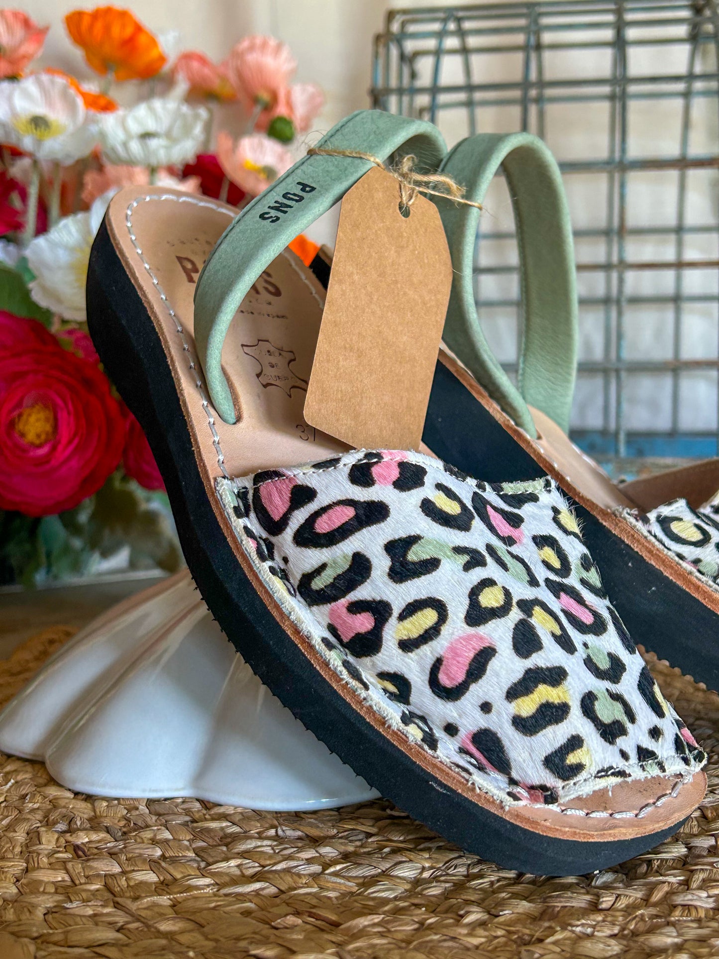 Original "PONS" Women’s Sandals- Size 37  *Made in Spain