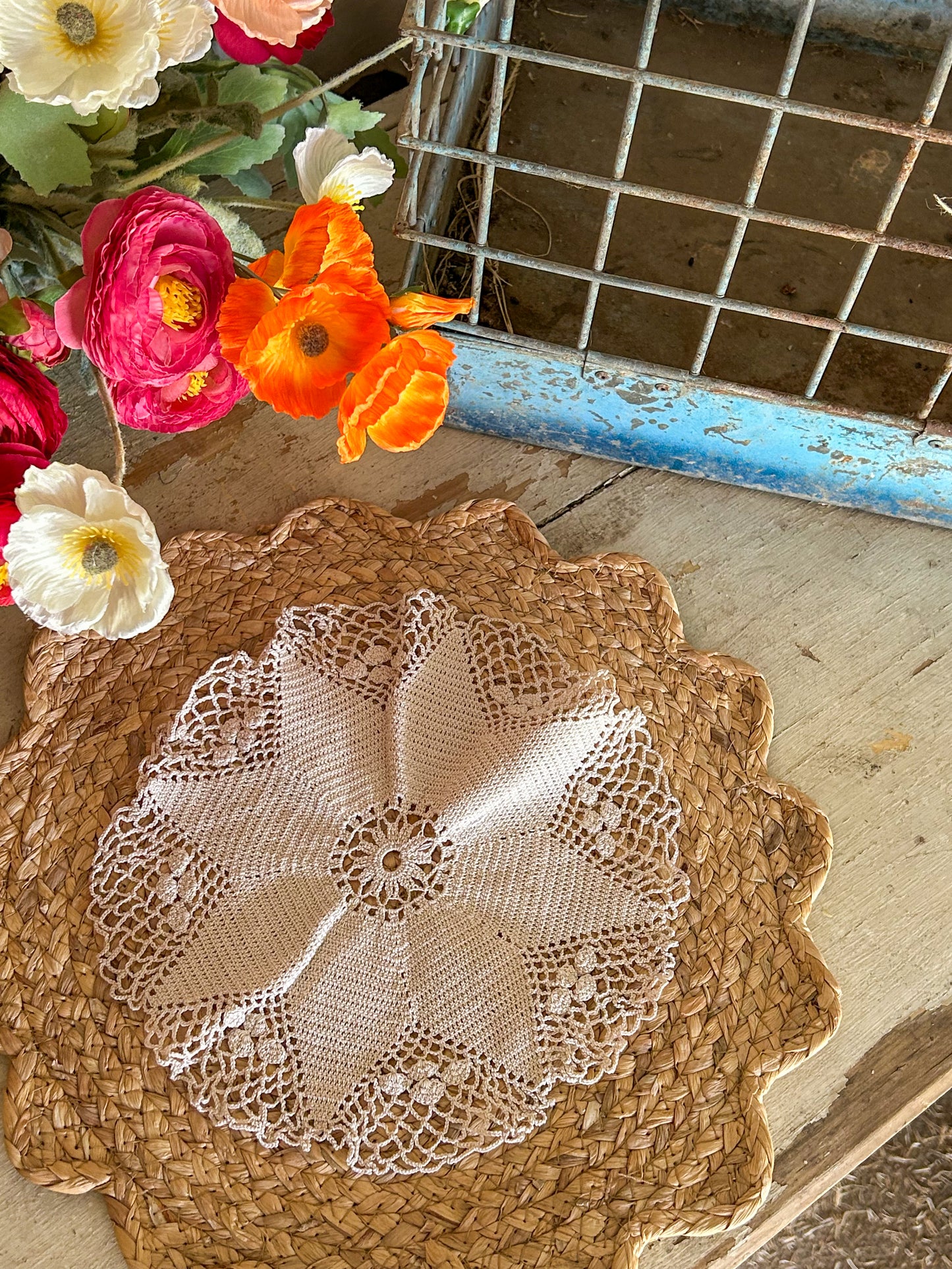 Vintage Medium Doilies