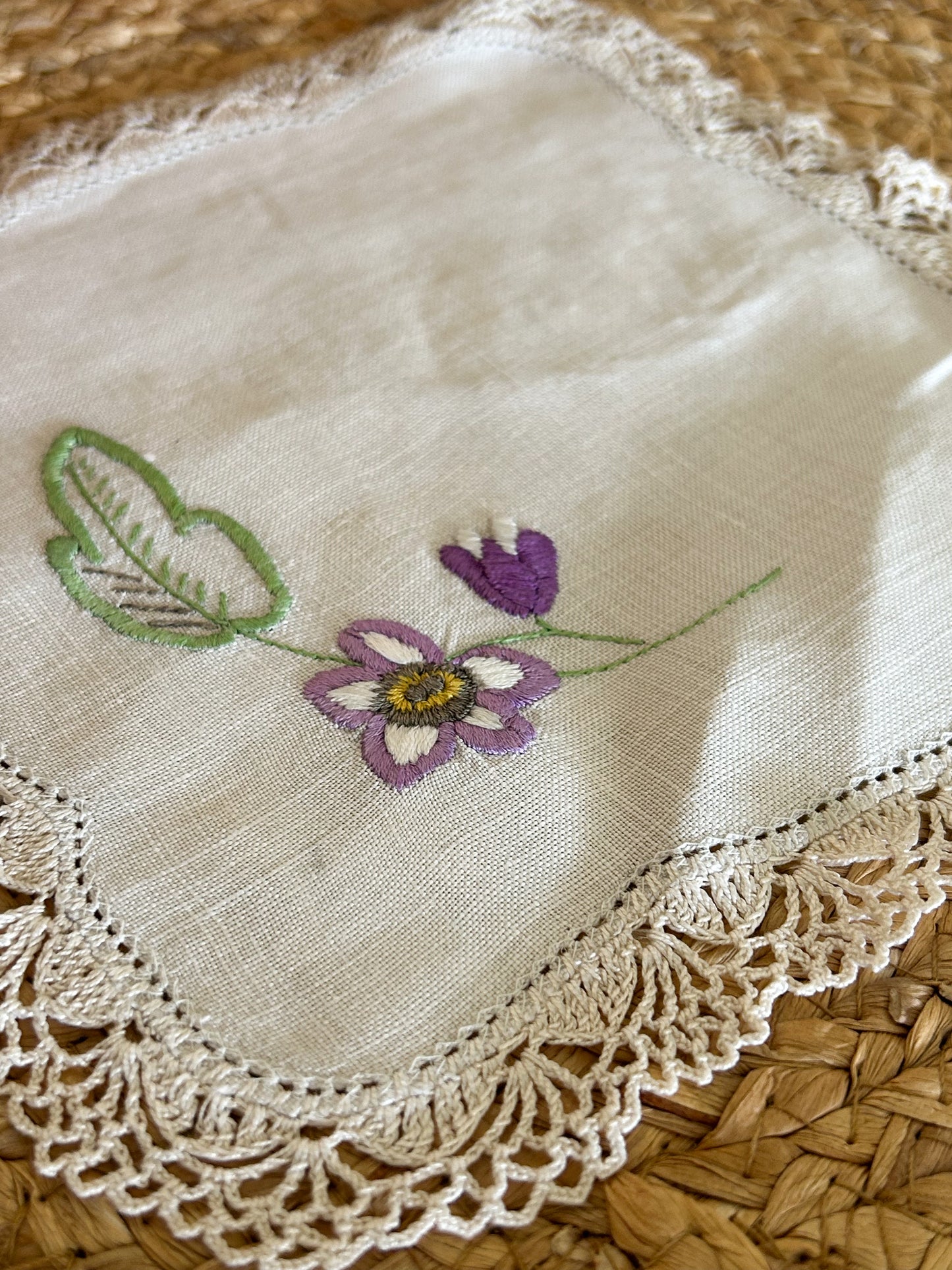 Vintage Medium Doilies