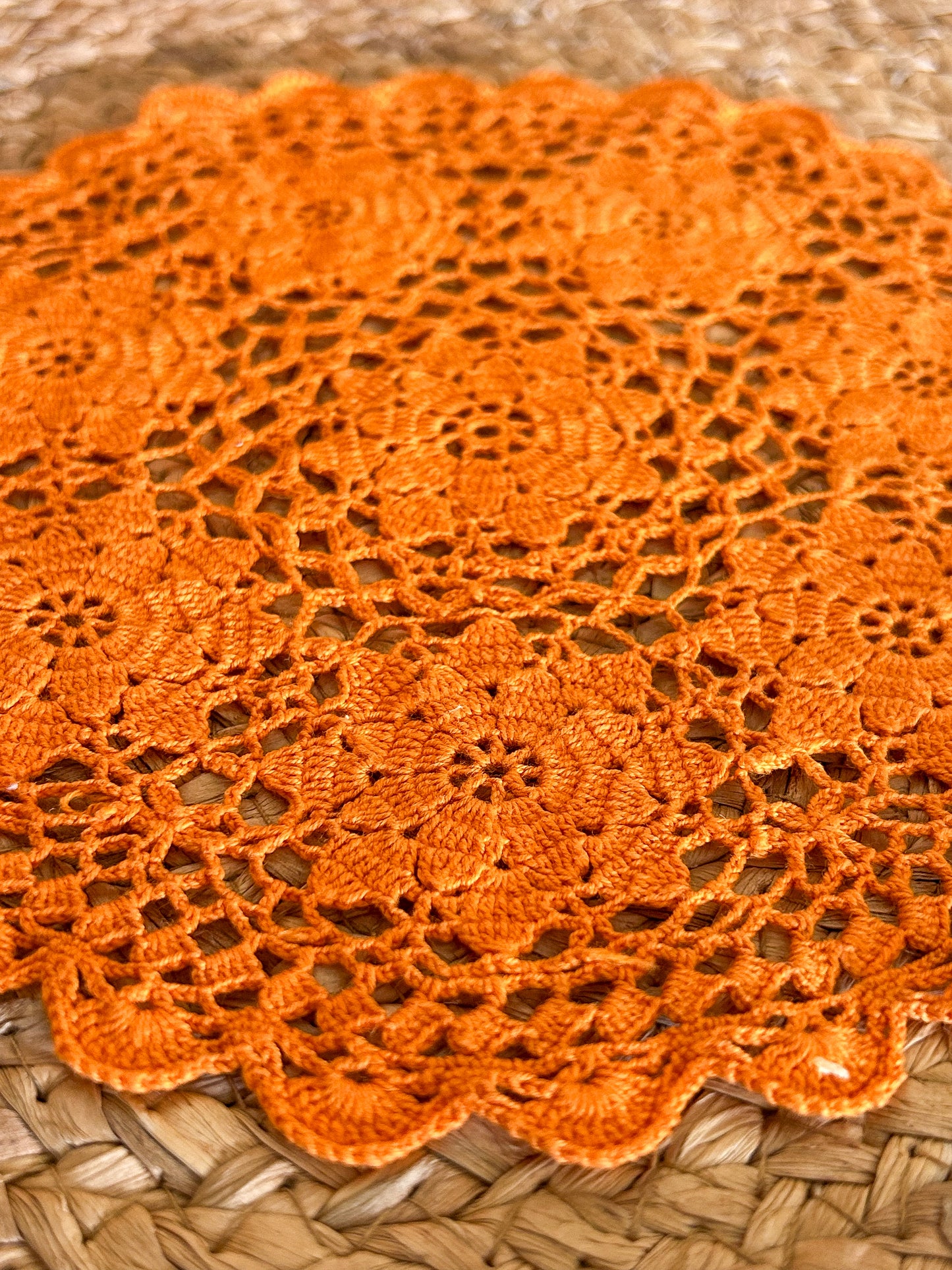 Vintage Medium Doilies