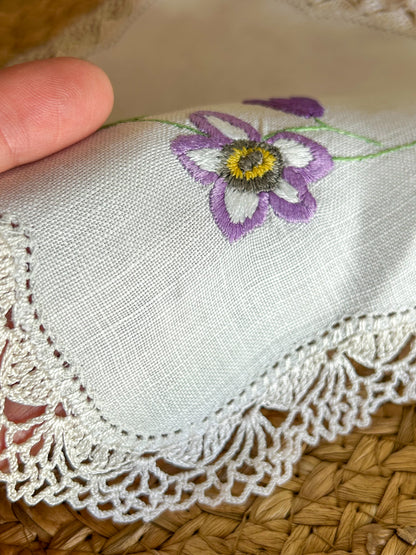 Vintage Medium Doilies