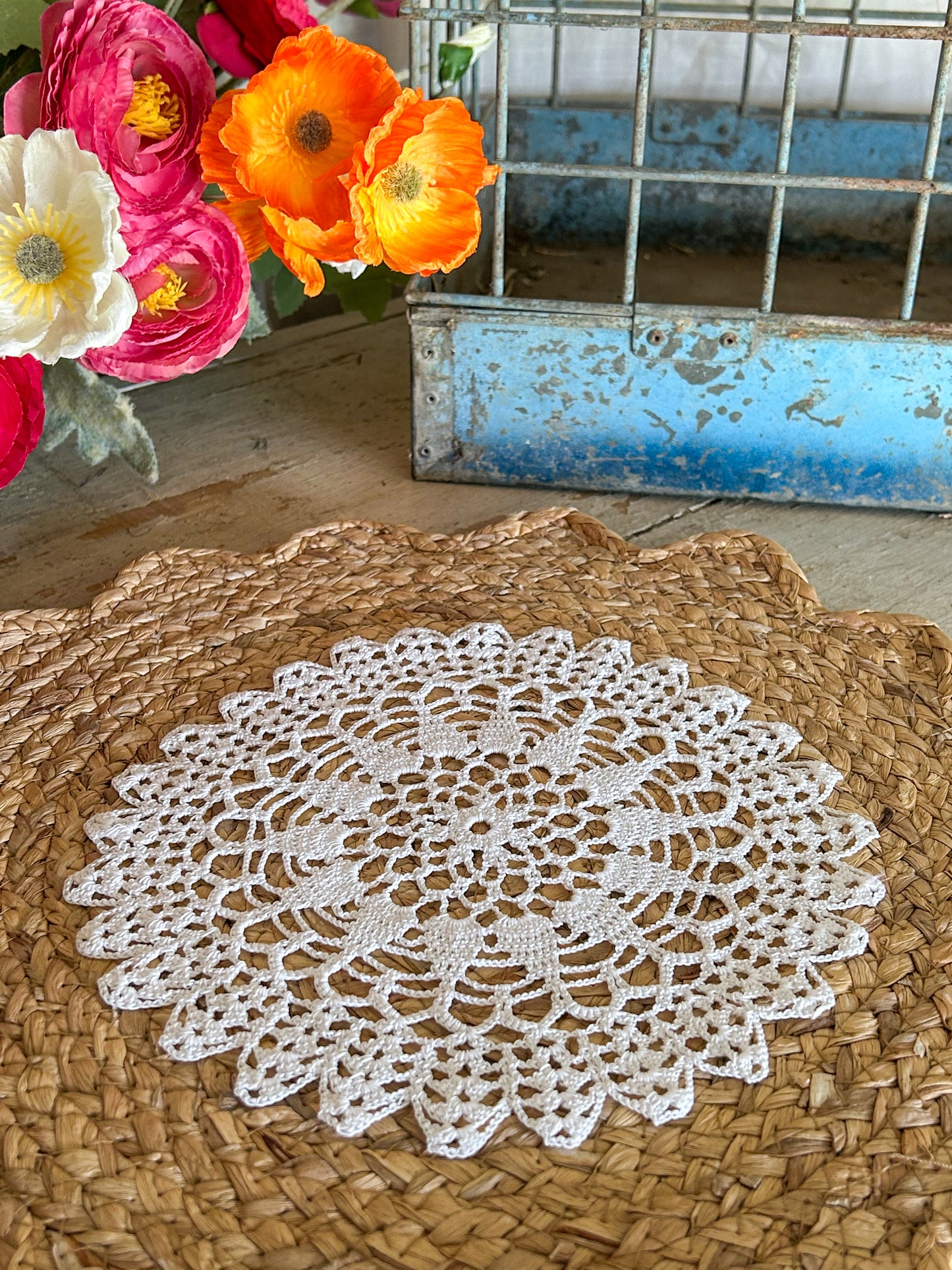 Vintage Medium Doilies