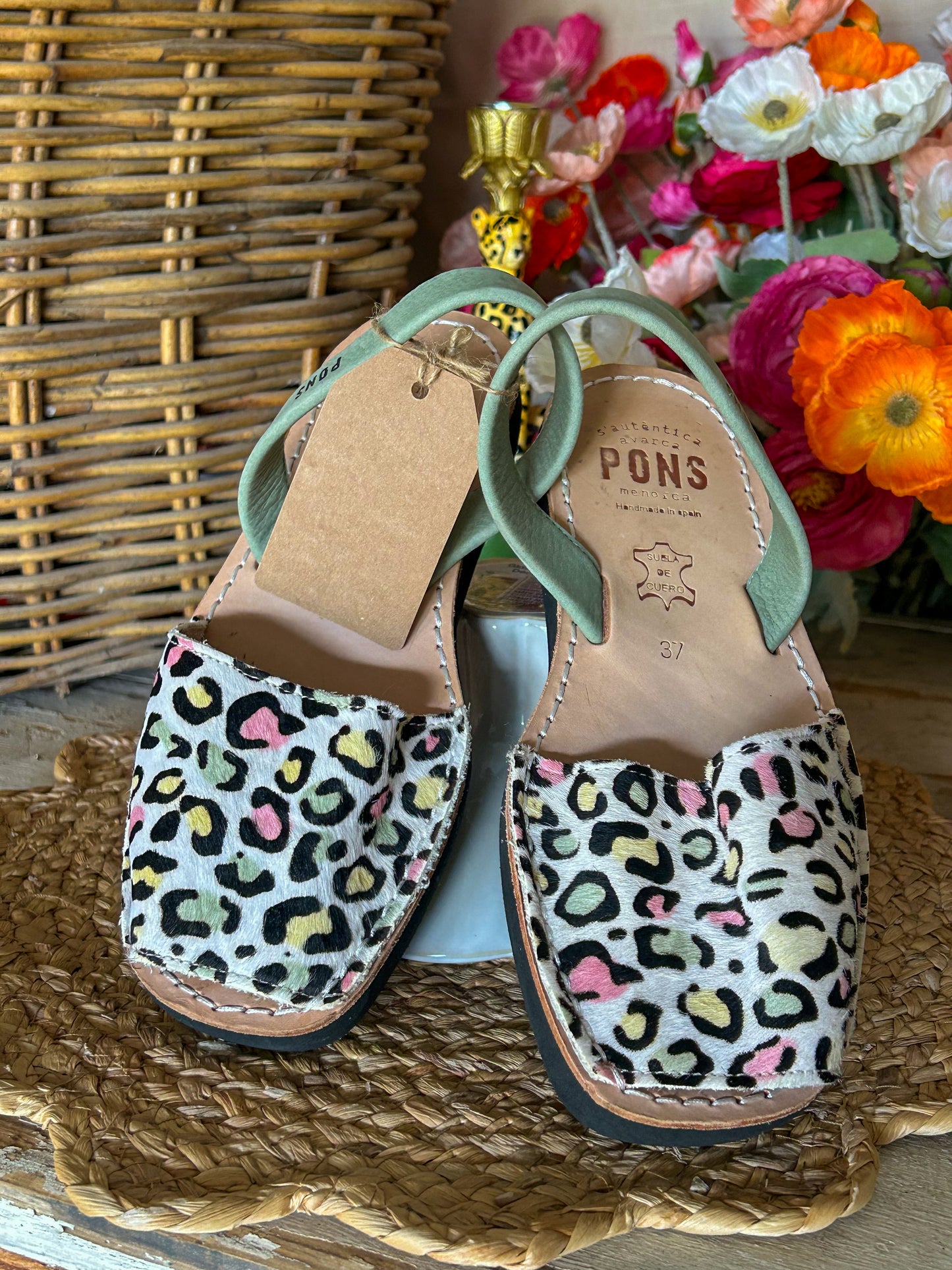 Original "PONS" Women’s Sandals- Size 37  *Made in Spain